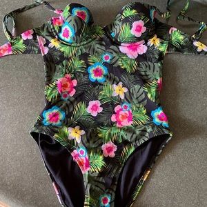 Topshop jungle One Piece Swimsuit